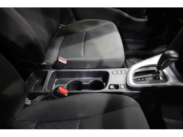 ヤリスクロス ハイブリッドＧ　純正ディスプレイオーディオ　フルセグＴＶ　ＵＳＢ・Ｂｌｕｅｔｏｏｔｈ接続　衝突被害軽減ブレーキ　ＬＥＤヘッドランプ　ＥＴＣ　全周囲カメラ　スマートキー　クルーズコントロール　クリアランスソナー（30枚目）