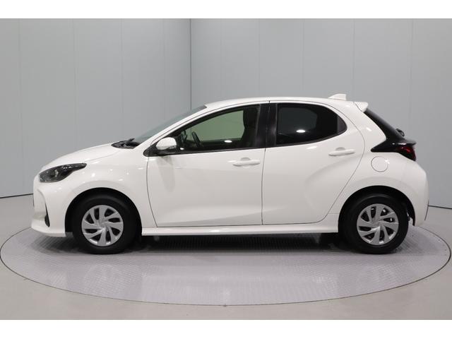 ���q�l�Ɍ����ԗ��̌���m�F�����肢���Ă���܂��B���񂲗��X�����A�����ԗ������X�܂ł������������܂��B�X�܃X�^�b�t�ꓯ�A���q�l�̂����X���҂����Ă���܂��B