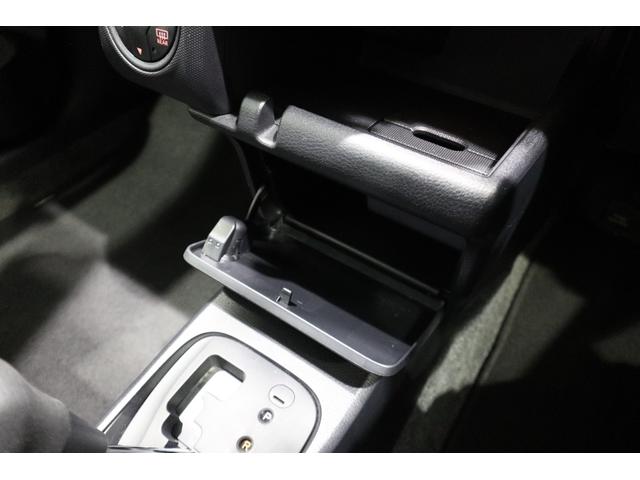 �����̎��[�ɕ֗��ȃZ���^�[�{�b�N�X�A�L�[���b�N�\�ł��B