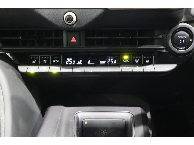 クラウンクロスオーバー Ｇアドバンスド・レザーパッケージ　純正ディスプレイオーディオ　フルセグＴＶ　ＵＳＢ・Ｂｌｕｅｔｏｏｔｈ接続　衝突被害軽減ブレーキ　ＬＥＤヘッドランプ　ＥＴＣ　全周囲カメラ　スマートキー　クルーズコントロール　ＡＣ１００Ｖ給電機能（33枚目）