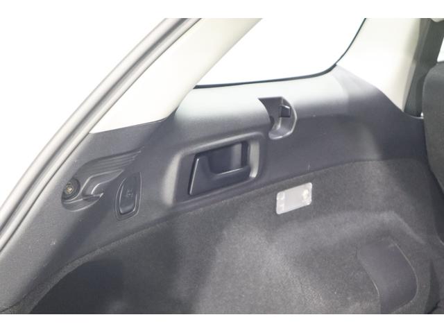 ���Q�[�W���[�����ʂɑ������ꂽ���o�[�̑���Ń��A�V�[�g���ȒP�ɓ|�������o���܂��B