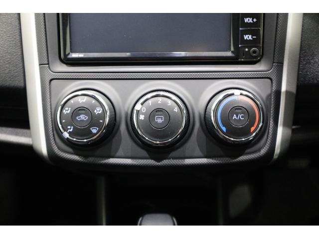 �f�����ԓ���Ԃ����K�ɁA�}�j���A���G�A�R���������Ă��܂��B