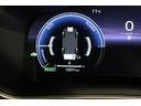 ハイブリッド　Ｚ　純正ディスプレイオーディオ（ナビ付）ＵＳＢ・Ｂｌｕｅｔｏｏｔｈ接続　衝突被害軽減ブレーキ　ＬＥＤヘッドランプ　ＥＴＣ　全周囲カメラ　スマートキー　車　パワーバックドア　ＡＣ１００Ｖ給電　パノラマルーフ（43枚目）
