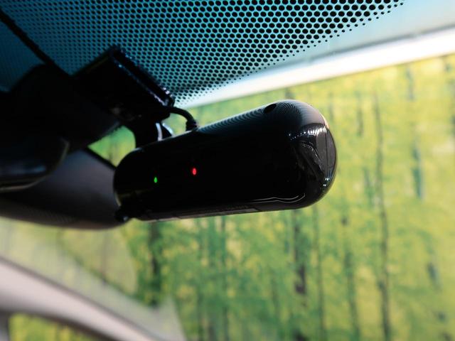 １３Ｇ・Ｆ　ＳＤナビ　バックカメラ　ドライブレコーダー　衝突軽減　オートエアコン　禁煙車　Ｂｌｕｅｔｏｏｔｈ　ＣＤ　ＤＶＤ　ヘッドライトレベライザー　アイドリングストップ(10枚目)