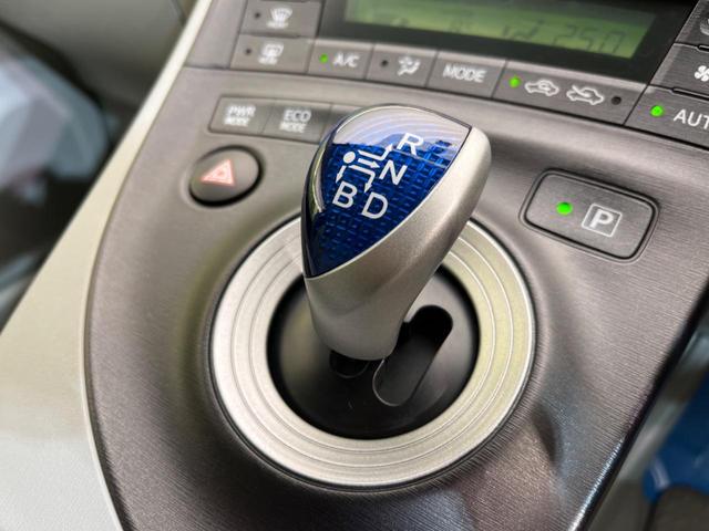 Sツーリングセレクション メーカーナビ バックカメラ ETC 禁煙車 スマートキー オートエアコン オートライト LEDヘッドライト DVD再生 電動格納ミラー 純正17インチアルミホイール(43枚目)