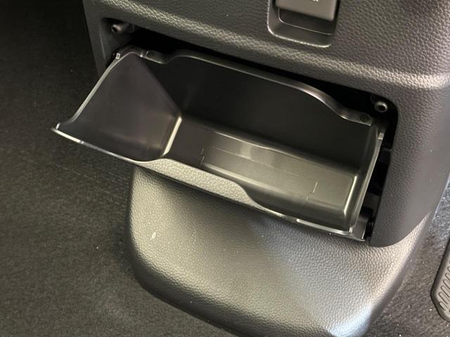 L 届出済未使用車 電動スライド ロールシェード バックソナー スマートキー シーケンシャルウィンカー アダプティブクルコン 電動パーキング アームレスト バニティミラー(57枚目)