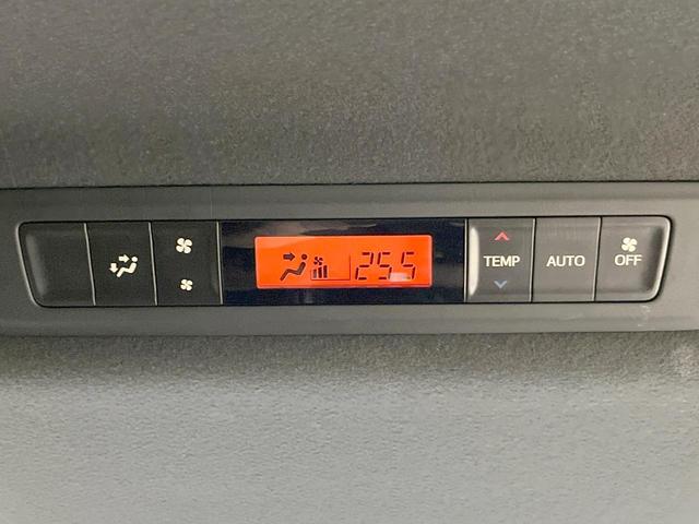 エスクァイア ハイブリッドＧｉ　プレミアムパッケージ　禁煙車　両側電動ドア　純正９型ＳＤナビ　バックカメラ　衝突被害軽減システム　ハーフレザーシート　ドラレコ　スマートキー　ＬＥＤヘッド　ビルトインＥＴＣ　クルコン　オートハイビーム　オートライト（33枚目）