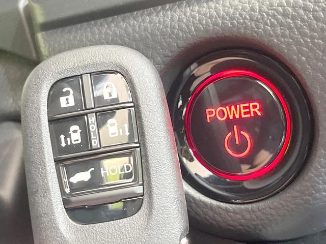 ステップワゴン ｅ：ＨＥＶスパーダ　両側電動ドア　純正ＳＤナビ　バックカメラ　衝突被害軽減システム　レーダークルーズ　禁煙車　ハーフレザーシート　コーナーセンサー　スマートキー　ＬＥＤヘッド　車線逸脱警報　オートライト（55枚目）