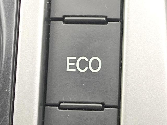 プリウスアルファ Sツーリングセレクション 禁煙車 純正8インチナビ バックカメラ スマートキー LEDヘッド ETC オートライト オートエアコン 純正17インチアルミ Bluetooth CD DVD再生 LEDフォグ(43枚目)