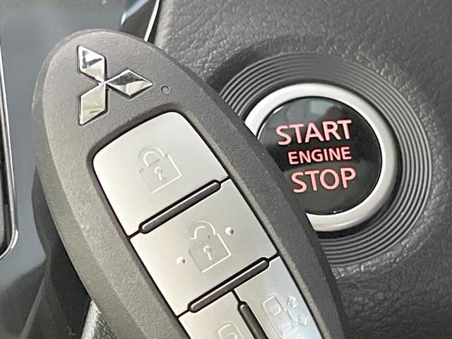 デリカミニ Ｇ　プレミアム　届出済未使用車　両側電動ドア　全周囲カメラ　衝突被害軽減システム　レーダークルーズ　ハーフレザーシート　コーナーセンサー　ＬＥＤヘッド　車線逸脱警報　オートライト　オートエアコン（44枚目）