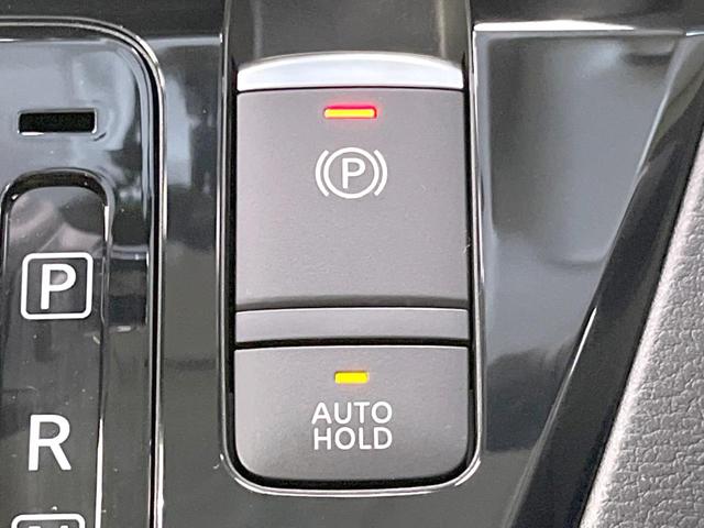 デリカミニ Ｇ　プレミアム　届出済未使用車　両側電動ドア　全周囲カメラ　衝突被害軽減システム　レーダークルーズ　ハーフレザーシート　コーナーセンサー　ＬＥＤヘッド　車線逸脱警報　オートライト　オートエアコン（47枚目）