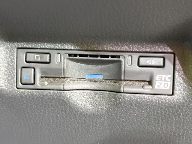 シエンタ Ｇ　禁煙車　両側電動ドア　純正ＳＤナビ　全周囲カメラ　衝突被害軽減システム　レーダークルーズ　コーナーセンサー　スマートキー　ＬＥＤヘッド　ＥＴＣ２．０　オートハイビーム　車線逸脱警報　オートライト（5枚目）