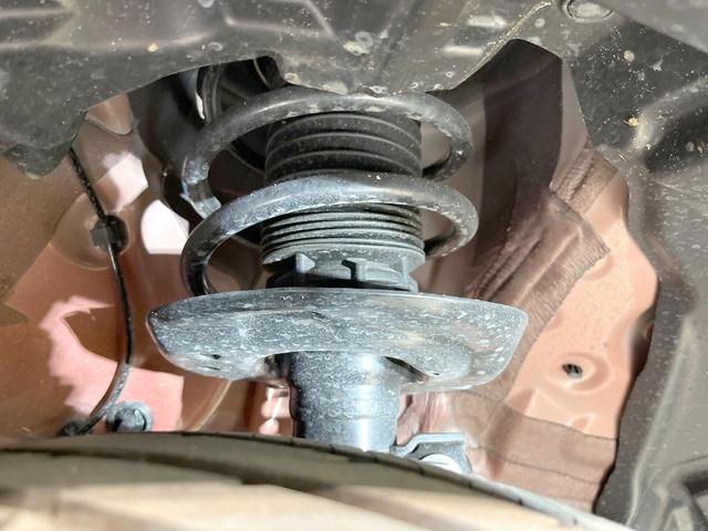 シエンタ Ｇ　禁煙車　両側電動ドア　純正ＳＤナビ　全周囲カメラ　衝突被害軽減システム　レーダークルーズ　コーナーセンサー　スマートキー　ＬＥＤヘッド　ＥＴＣ２．０　オートハイビーム　車線逸脱警報　オートライト（20枚目）