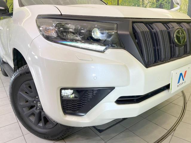 ランドクルーザープラド ＴＸ　Ｌパッケージ　マットブラックエディション　禁煙車　４ＷＤ　７人乗り　バックカメラ　レーダークルーズ　レザーシート　前席シートエアコン　ドラレコ　コーナーセンサー　スマートキー　ＬＥＤヘッド　ビルトインＥＴＣ　オートハイビーム　車線逸脱警報（13枚目）