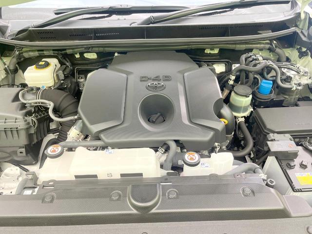 ランドクルーザープラド ＴＸ　Ｌパッケージ　マットブラックエディション　禁煙車　４ＷＤ　７人乗り　バックカメラ　レーダークルーズ　レザーシート　前席シートエアコン　ドラレコ　コーナーセンサー　スマートキー　ＬＥＤヘッド　ビルトインＥＴＣ　オートハイビーム　車線逸脱警報（19枚目）