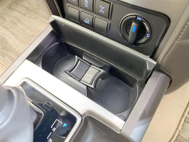 ランドクルーザープラド ＴＸ　Ｌパッケージ　マットブラックエディション　禁煙車　４ＷＤ　７人乗り　バックカメラ　レーダークルーズ　レザーシート　前席シートエアコン　ドラレコ　コーナーセンサー　スマートキー　ＬＥＤヘッド　ビルトインＥＴＣ　オートハイビーム　車線逸脱警報（39枚目）