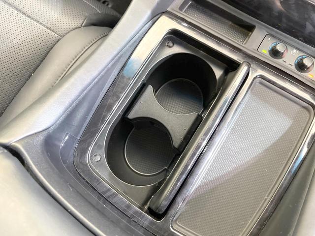 アルファード ２．５Ｓ　Ｃパッケージ　両側電動ドア　純正１０型ナビ　後席モニター　バックカメラ　衝突被害軽減システム　レーダークルーズ　禁煙車　電動リアゲート　レザーシート　前席シートエアコン　前後席パワーシート　ドラレコ（71枚目）