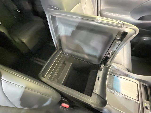 アルファード ２．５Ｓ　Ｃパッケージ　両側電動ドア　純正１０型ナビ　後席モニター　バックカメラ　衝突被害軽減システム　レーダークルーズ　禁煙車　電動リアゲート　レザーシート　前席シートエアコン　前後席パワーシート　ドラレコ（72枚目）