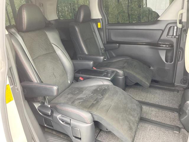 ヴェルファイア 2.4Z ゴールデンアイズII サンルーフ 9型ナビ 両側電動ドア 後席モニター バックカメラ 禁煙車 ハーフレザーシート コーナーセンサー スマートキー HIDヘッド ビルトインETC クルコン オートライト デュアルエアコン(9枚目)