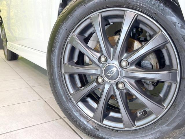 スペーシアカスタム GS 禁煙車 SDナビ スマートキー HIDヘッド オートライト オートエアコン CD 地デジ アイドリングストップ(12枚目)