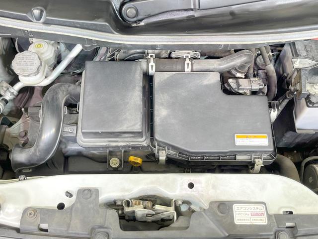 スペーシアカスタム GS 禁煙車 SDナビ スマートキー HIDヘッド オートライト オートエアコン CD 地デジ アイドリングストップ(17枚目)