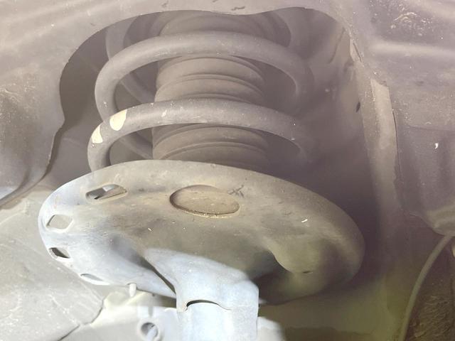 エスクァイア Gi 両側電動ドア 純正SDナビ バックカメラ 衝突被害軽減システム レーダークルーズ 禁煙車 ハーフレザーシート スマートキー LEDヘッド ビルトインETC オートハイビーム オートライト(21枚目)