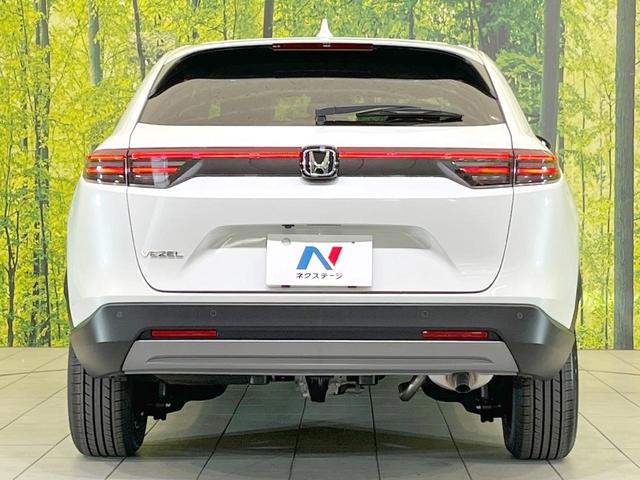 ヴェゼル Ｇ　４ＷＤ　登録済未使用車　バックカメラ　衝突被害軽減システム　レーダークルーズ　コーナーセンサー　スマートキー　ＬＥＤヘッド　車線逸脱警報　オートライト　オートエアコン　純正１６インチアルミ（32枚目）