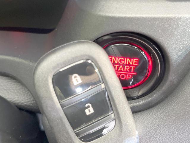 ヴェゼル Ｇ　４ＷＤ　登録済未使用車　バックカメラ　衝突被害軽減システム　レーダークルーズ　コーナーセンサー　スマートキー　ＬＥＤヘッド　車線逸脱警報　オートライト　オートエアコン　純正１６インチアルミ（44枚目）