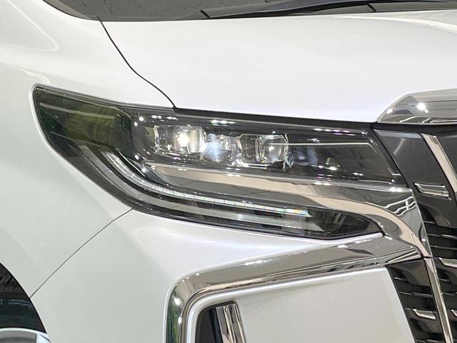 アルファード ２．５Ｓ　ＢＩＧＸ１０型ナビ　両側電動　バックカメラ　衝突被害軽減システム　レーダークルーズ　禁煙車　コーナーセンサー　スマートキー　ＬＥＤヘッド　ビルトインＥＴＣ　オートハイビーム　車線逸脱警報　オートライト（12枚目）