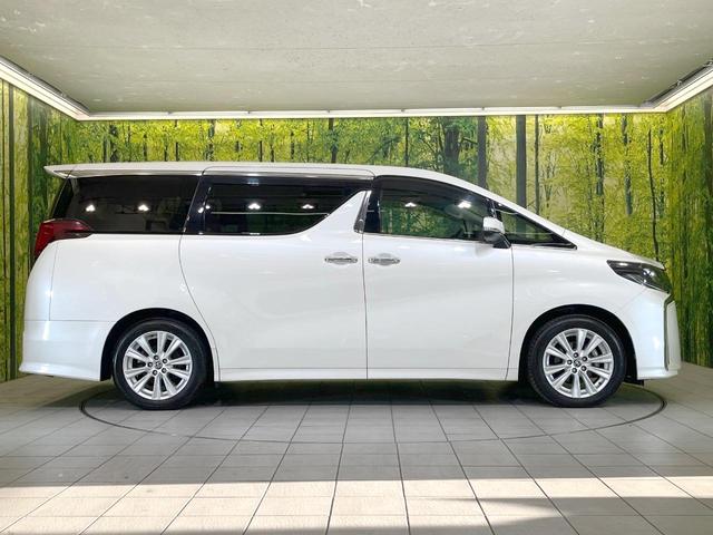 アルファード ２．５Ｓ　ＢＩＧＸ１０型ナビ　両側電動　バックカメラ　衝突被害軽減システム　レーダークルーズ　禁煙車　コーナーセンサー　スマートキー　ＬＥＤヘッド　ビルトインＥＴＣ　オートハイビーム　車線逸脱警報　オートライト（22枚目）