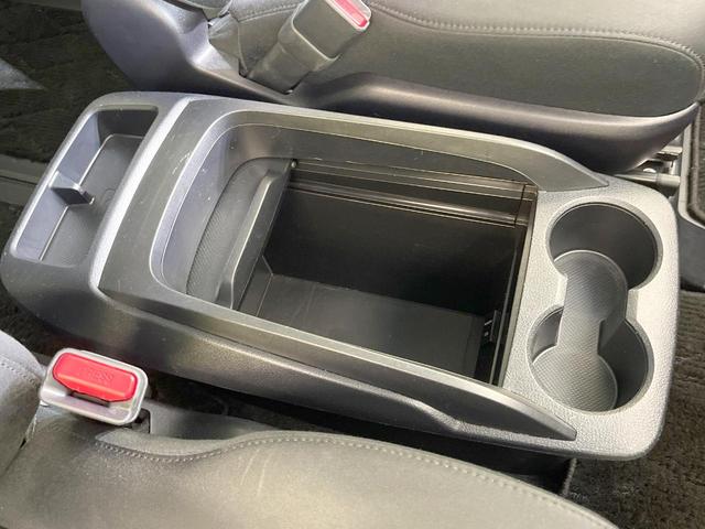 アルファード ２．５Ｓ　ＢＩＧＸ１０型ナビ　両側電動　バックカメラ　衝突被害軽減システム　レーダークルーズ　禁煙車　コーナーセンサー　スマートキー　ＬＥＤヘッド　ビルトインＥＴＣ　オートハイビーム　車線逸脱警報　オートライト（74枚目）