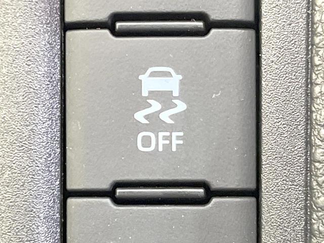 ヤリス X 禁煙車 純正ナビ バックカメラ 衝突被害軽減システム コーナーセンサー スマートキー ETC オートハイビーム 車線逸脱警報 オートライト Bluetooth(42枚目)