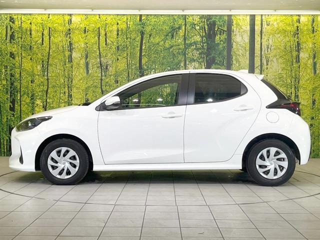 ヤリス X 禁煙車 純正ナビ バックカメラ 衝突被害軽減システム コーナーセンサー スマートキー ETC オートハイビーム 車線逸脱警報 オートライト Bluetooth(57枚目)