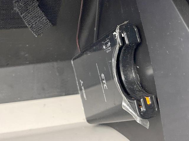 デイズ Ｘ　純正ＳＤナビ　全周囲カメラ　衝突被害軽減システム　禁煙車　スマートキー　ＥＴＣ　オートエアコン　Ｂｌｕｅｔｏｏｔｈ　ＣＤ　フルセグ（6枚目）