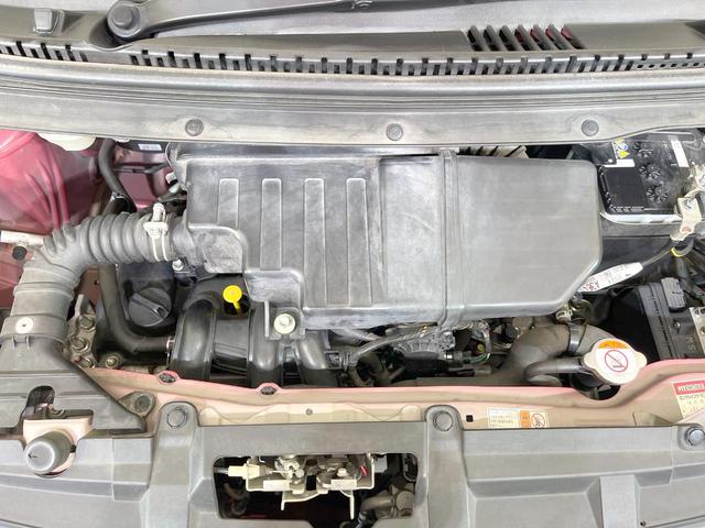 デイズ Ｘ　純正ＳＤナビ　全周囲カメラ　衝突被害軽減システム　禁煙車　スマートキー　ＥＴＣ　オートエアコン　Ｂｌｕｅｔｏｏｔｈ　ＣＤ　フルセグ（18枚目）