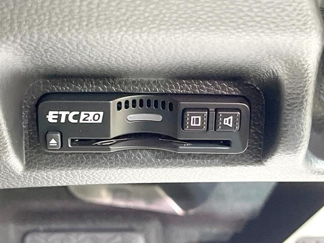 ヴェゼル e:HEV Z 登録済未使用車 全周囲カメラ 衝突被害軽減システム レーダークルーズ 電動リアゲート ハーフレザーシート コーナーセンサー スマートキー LEDヘッド ETC2.0 車線逸脱警報 ワンオーナー(5枚目)