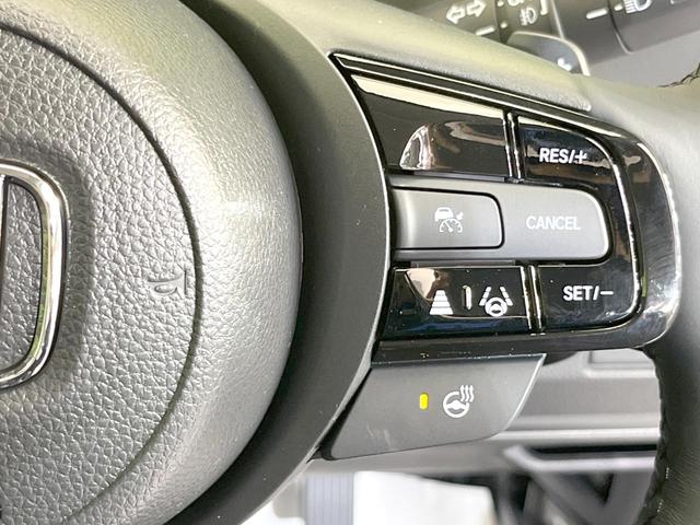 ヴェゼル e:HEV Z 登録済未使用車 全周囲カメラ 衝突被害軽減システム レーダークルーズ 電動リアゲート ハーフレザーシート コーナーセンサー スマートキー LEDヘッド ETC2.0 車線逸脱警報 ワンオーナー(46枚目)