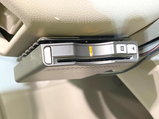 エブリイワゴン PZターボスペシャル 禁煙車 4WD 両側電動ドア SDナビ シートヒーター HIDヘッド ETC オートエアコン 純正14インチアルミ Bluetooth CD DVD再生 地デジ HIDフォグ(7枚目)