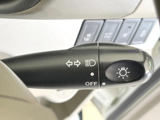 エブリイワゴン PZターボスペシャル 禁煙車 4WD 両側電動ドア SDナビ シートヒーター HIDヘッド ETC オートエアコン 純正14インチアルミ Bluetooth CD DVD再生 地デジ HIDフォグ(33枚目)