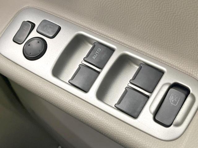 エブリイワゴン PZターボスペシャル 禁煙車 4WD 両側電動ドア SDナビ シートヒーター HIDヘッド ETC オートエアコン 純正14インチアルミ Bluetooth CD DVD再生 地デジ HIDフォグ(43枚目)