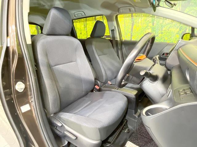 シエンタ G 禁煙車 両側電動ドア バックカメラ 衝突被害軽減システム スマートキー LEDヘッド ETC オートハイビーム 車線逸脱警報 オートライト オートエアコン Bluetooth CD 地デジ(7枚目)