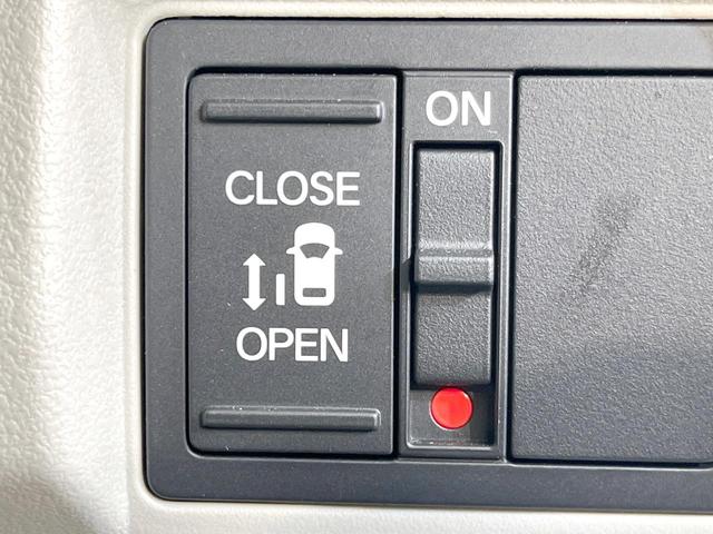 N-BOX ベースグレード 電動スライドドア バックカメラ 衝突被害軽減システム レーダークルーズ コーナーセンサー スマートキー LEDヘッド オートライト オートエアコン CD(3枚目)