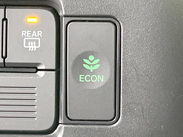 N-BOX ベースグレード 電動スライドドア バックカメラ 衝突被害軽減システム レーダークルーズ コーナーセンサー スマートキー LEDヘッド オートライト オートエアコン CD(55枚目)