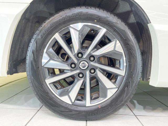 セレナ ハイウェイスターV 両側電動ドア 純正SDナビ 全周囲カメラ 衝突被害軽減システム レーダークルーズ 禁煙車 コーナーセンサー スマートキー LEDヘッド ビルトインETC 車線逸脱警報 オートライト オートエアコン(40枚目)