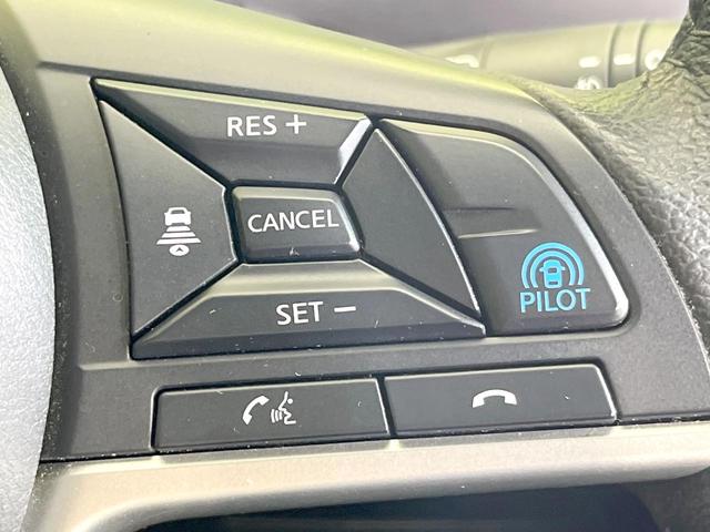 セレナ ハイウェイスターV 両側電動ドア 純正SDナビ 全周囲カメラ 衝突被害軽減システム レーダークルーズ 禁煙車 コーナーセンサー スマートキー LEDヘッド ビルトインETC 車線逸脱警報 オートライト オートエアコン(51枚目)