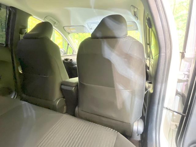 プリウス S 禁煙車 純正9型ナビ バックカメラ LEDヘッド ビルトインETC オートライト オートエアコン 純正15インチアルミ Bluetooth CD フルセグ LEDフォグ(60枚目)