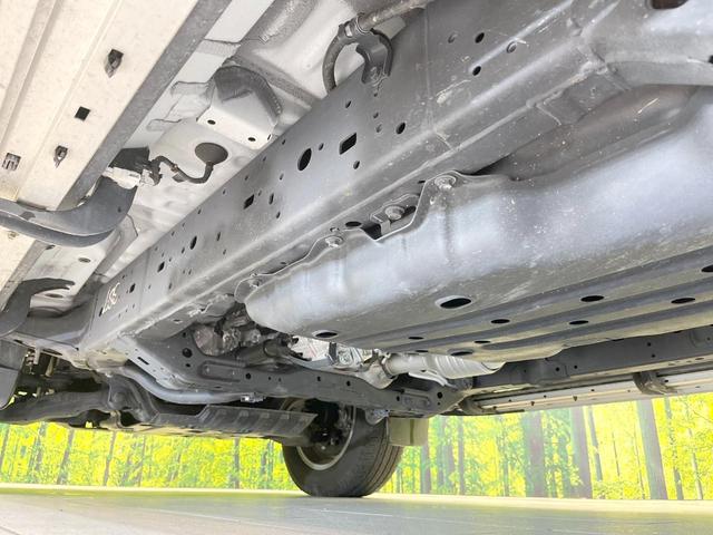 ランドクルーザープラド ＴＸ　Ｌパッケージ　マットブラックエディション　４ＷＤ　７人乗り　サンルーフ　ＨＤＤナビ　全周囲カメラ　衝突被害軽減システム　レーダークルーズ　禁煙車　レザーシート　ドラレコ　コーナーセンサー　スマートキー　ＬＥＤヘッド　ルーフレール（32枚目）