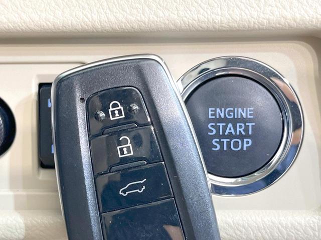 ランドクルーザープラド ＴＸ　Ｌパッケージ　マットブラックエディション　４ＷＤ　７人乗り　サンルーフ　ＨＤＤナビ　全周囲カメラ　衝突被害軽減システム　レーダークルーズ　禁煙車　レザーシート　ドラレコ　コーナーセンサー　スマートキー　ＬＥＤヘッド　ルーフレール（52枚目）