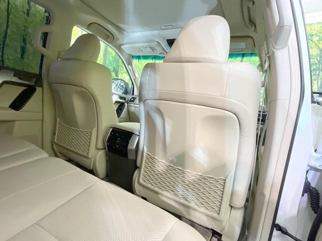 ランドクルーザープラド ＴＸ　Ｌパッケージ　マットブラックエディション　４ＷＤ　７人乗り　サンルーフ　ＨＤＤナビ　全周囲カメラ　衝突被害軽減システム　レーダークルーズ　禁煙車　レザーシート　ドラレコ　コーナーセンサー　スマートキー　ＬＥＤヘッド　ルーフレール（79枚目）