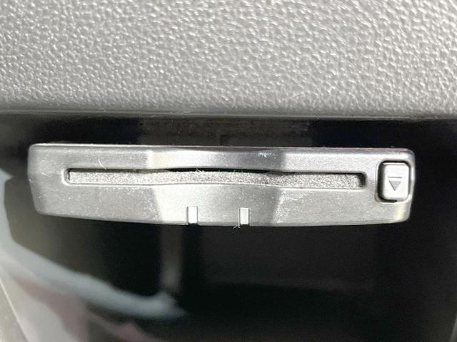 【ＥＴＣ】高速道路の料金所をストレスなく通過！話題のスポットやサービスエリアに多い「スマートＩＣ」利用時は必須のアイテムです。当店でセットアップを実施、ご納車当日からすぐにご利用いただけます！